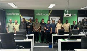 Treinamento de Controle de Acesso Facial Intelbras na Castseg: Capacitação Técnica na Prática